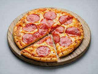 Salami Pizza (M)