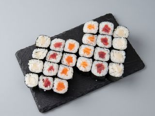 Bandeja 7 Sushi (24 Uds.)