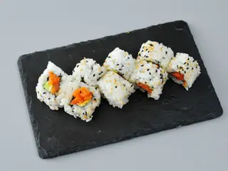 Spicy Roll De Salmón (8 Pzs.)