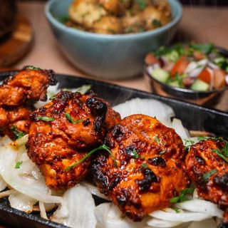 Tandoori Pollo Sizzler