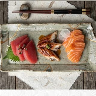 24.Sashimi Variado (8 Pzs.)