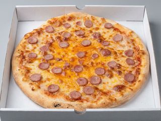 Pizza Mediana De Salchicha (33 Cm.)