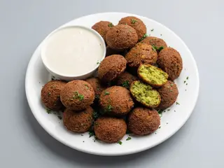 Falafel En Plato