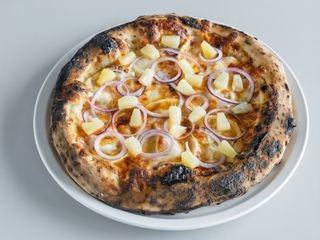 Pizza Hawaiana (30 Cm.)