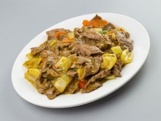 65. Ternera Con Salsa De Curry