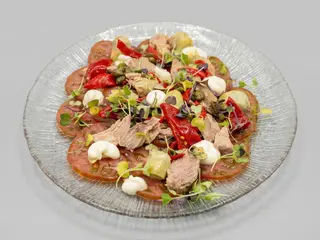 Ensalada de perdiz (ración)