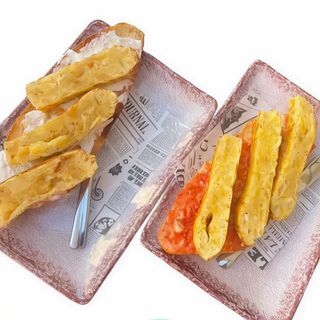 Tostadas de tortilla de patata casera