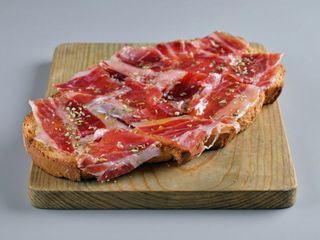 Tostada de jamón ibérico 