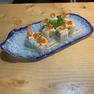 Tobico tempura roll
