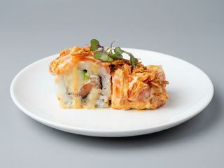 25 URAMAKI SPICY ROLL 8U