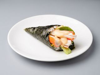 92-Temaki de surimi
