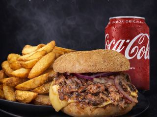COMBO BURGER PREMIUM DE BEEF