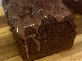 Plum chocolate porción