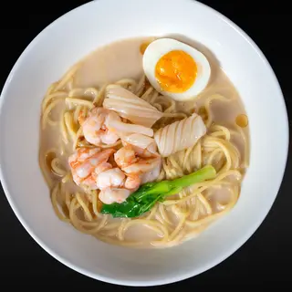 35. Ramen de marisco