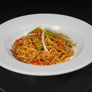27. Yakisoba tres delicias
