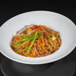 32. Fideos de soja con pollo
