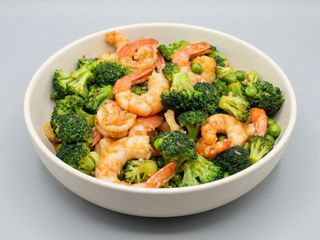 Gambas con brócoli