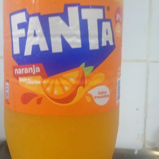 Fanta naranja 2 litros
