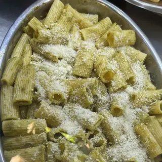 Rigatoni al pesto