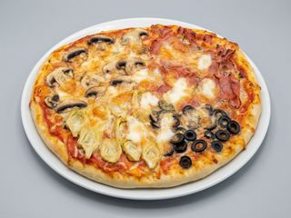 Pizza four seasons