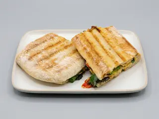 Bocadillo de hummus