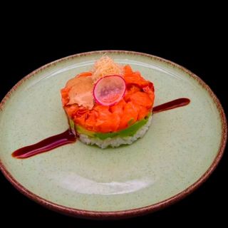 Tartar Salmón Con Aguacate