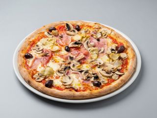 Pizza Capricciosa 