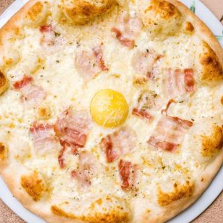 Pizza Carbonara