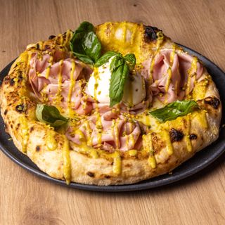 Pizza Bologna