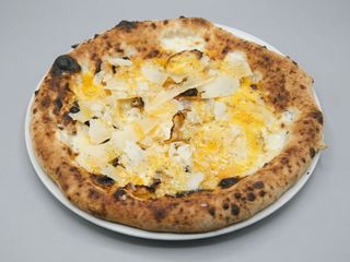 Pizza carbonara original