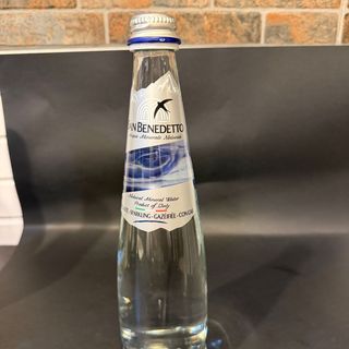 Agua con gas (500 ml.)