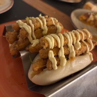 Baos de rabas cajún (2 ud)