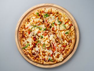 Pizza Hot Supreme (28 cm.)