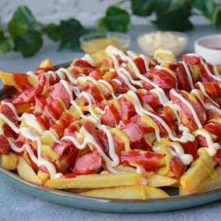 Salchipapa