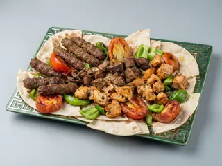 Mixed kebab plate