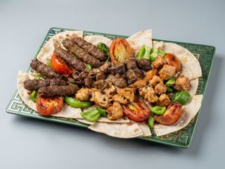 Mixed kebab plate