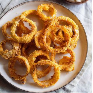 Ración de aros de cebolla (8 uds.)