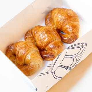 Caja 3 Medialunas Clásicas