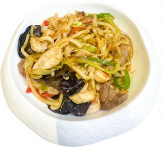 69 Udon salteado tres delicias