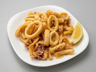 Calamares fritos (ración)
