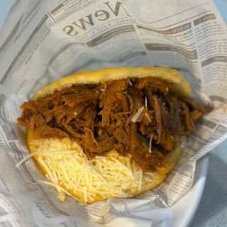 Arepa de carne