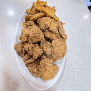 16 trozos de pechuga con racion de patatas