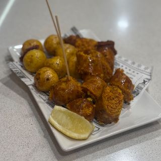 2 Chorizo y 6 papa criolla