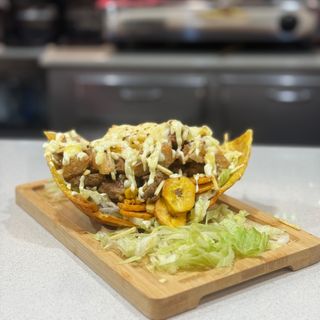 Canoa de patacon mixta