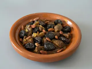 Tajín de ternera con ciruela