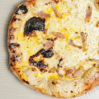 Pizza Carbonara