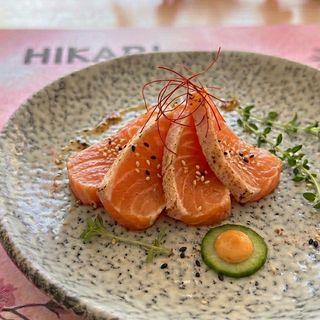 Tataki de salmón