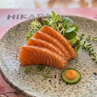 Sashimi salmon (8PZ)