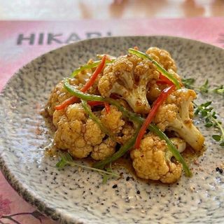 coliflor con salsa de la casa