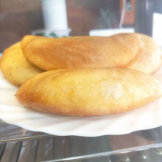 COMBO 10 EMPANADAS+REFRESCO 1,5L